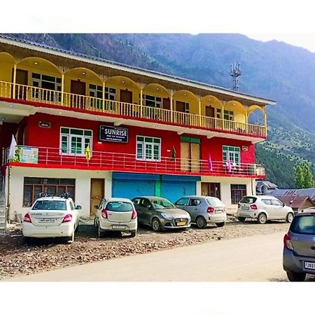 Sunrise Hotel And Restaurant Mastan Gurez Kanzalwan Bagian luar foto